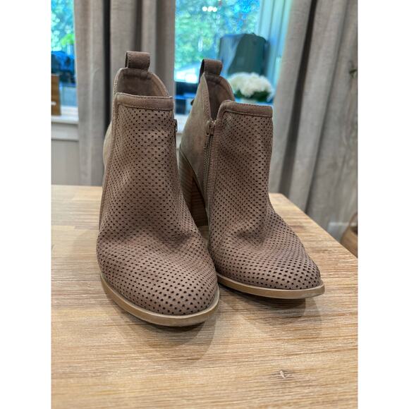 Steve Madden Booties - Size 8.5 - Picture 2 of 5